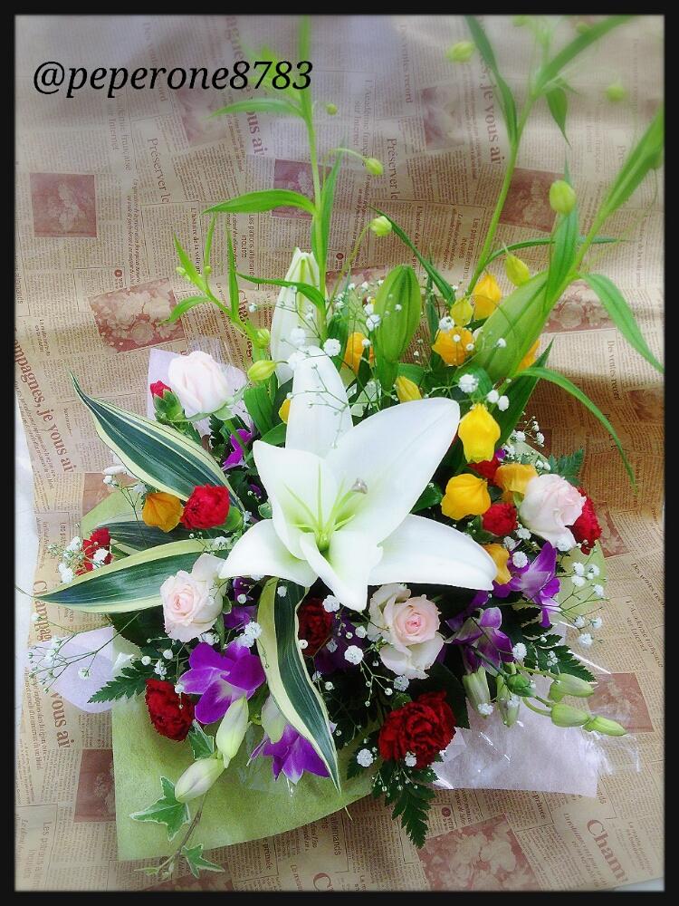 部屋の画像 by えっこ✿さん | 部屋とバラとデンファレとサンダーソニアとシベリアとバラを楽しむと今日の一枚とフラワーアレンジメントとナチュラルスタイル
