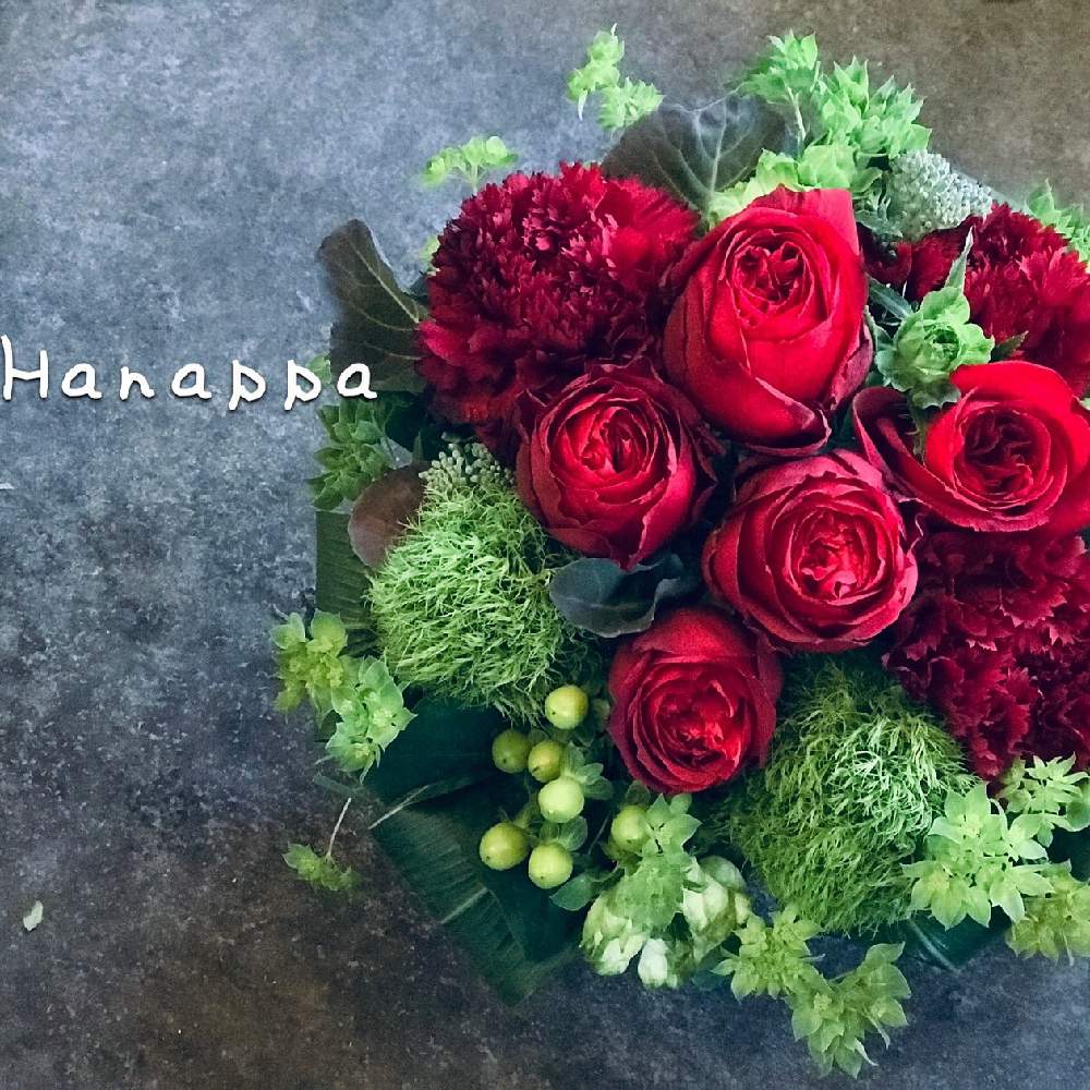 部屋の画像 by hanappaさん | 部屋と花のある空間とフラワーアーティストとWEEKEND FLOWERとばら バラ 薔薇と花を飾ろうとスタイリッシュとテーブル花とプレゼントと東京とお供えと花のある生活とGS映えと今日の一枚とペットのお供えと今日のお花と花屋とフラワーアレンジメントと花のある暮らしとお店とフラワーギフト