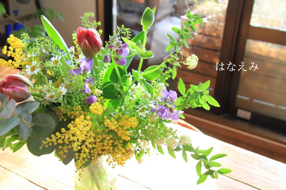 インテリアの画像 by はなえみさん | インテリアと湘南とフレッシュと春のお花と爽やかなGreen。とはなえみと神奈川県茅ヶ崎。と今日の一枚と今日のお花とガーランド。と可愛い〜♡とリースと爽やかな彩りと素敵な出会いに感謝とフライングリースとナチュラルスタイルとゆるキャラ倶楽部と花のある暮らしとワークショップ とパールアカシア♡と楽しいひと時