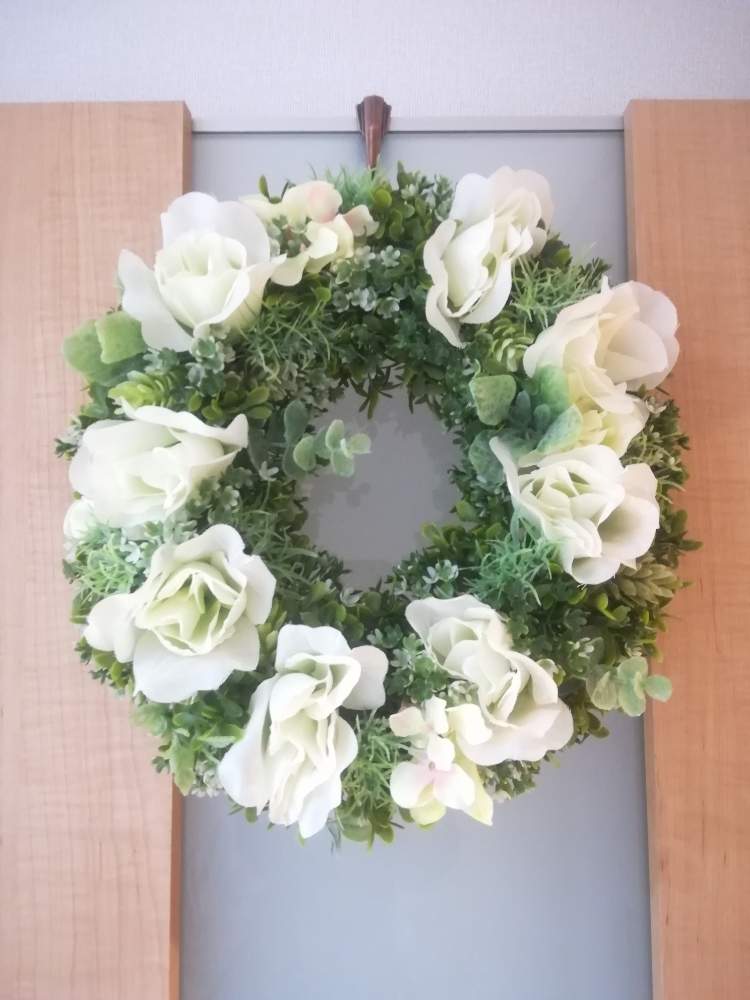 部屋の画像 by ふくすけさん | 部屋と100均DIYとフラワーリースとリースと造花と花のある暮らしと100均産