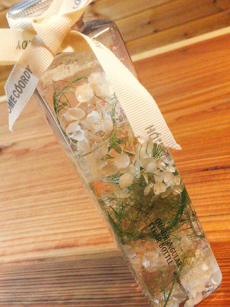 インテリアの画像 by mie❤︎さん | インテリアとHTCと雑貨屋さん風とオシャレとGS映えとGS日和とグリーングリーン♪と癒しの空間と今日の一枚とアナベル 紫陽花とハンドメイドとナチュラルスタイルとおしゃれ❤️とかわいいな♡とハーバリウムとGREEN UP!とアナベルドライとかわいい❤