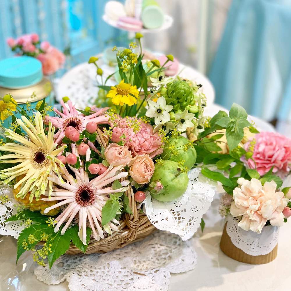 インテリアの画像 by おはぎさん | インテリアと花のある空間とレッスン作品と癒しと花のある生活とマーガレットキーと癒され風景とフラワーアレンジメントと花のある暮らしとかわいいな♡とやっぱり花が好き♡