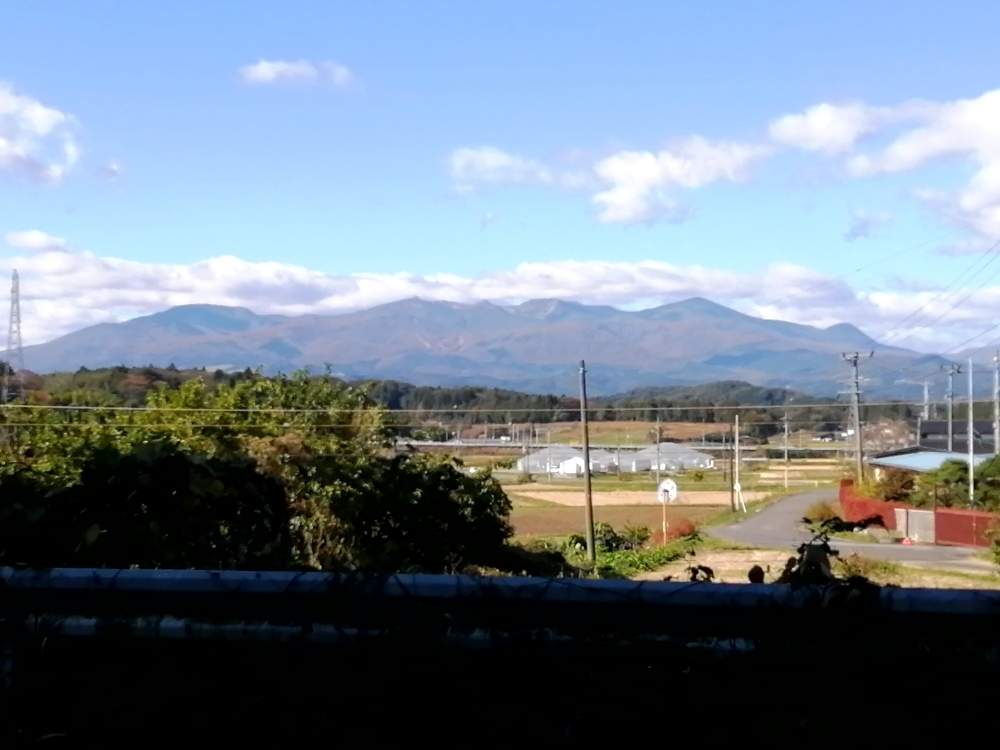 お出かけ先の画像 by 風の駅さん | お出かけ先とぶらり電動チャリと安達太良山(遠景)と土曜はお空の発表会