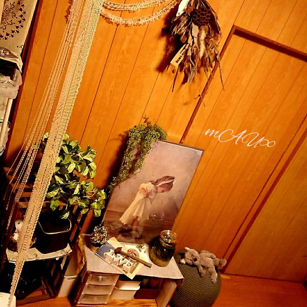 部屋の画像 by TAMARI→mAU∞さん | 部屋と造花グリーンと ボトリウムとポトス ステータスとドライ・スワッグとだいすきとがんばれ!がんばれ!とありがとう♡とアンティーク風と植中毒とせいちょうきろくと癒し空間と愛情たっぷり♡とかわいいな♡とチーム福岡
