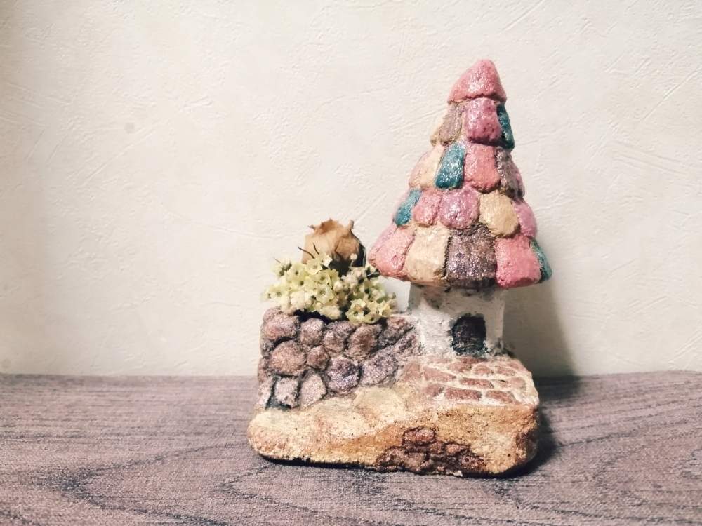 バルコニー/ベランダの画像 by タニクラフトさん | バルコニー/ベランダと多肉植物とボタニカルライフと多肉の寄せ植えと多肉大好きと寄せ植えとモルタルハウスと多肉ちゃんとGS映えと多肉植物寄せ植えと多肉植物のある暮らしと多肉女子とリメ缶・リメ鉢とタニラーと雑貨と育てやすい多肉植物とガーデニングとかわいいな♡と多肉寄せ植えとタニクちゃんとリメイク鉢