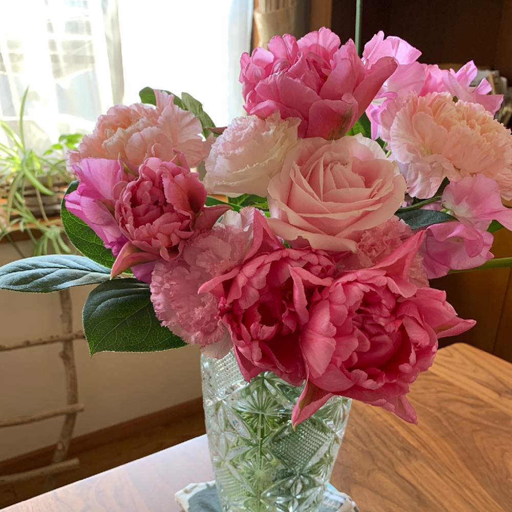 部屋の画像 by 和さん | 部屋とチューリップと薔薇とピンクの花と チューリップと花のある暮らしとかわいいと花束