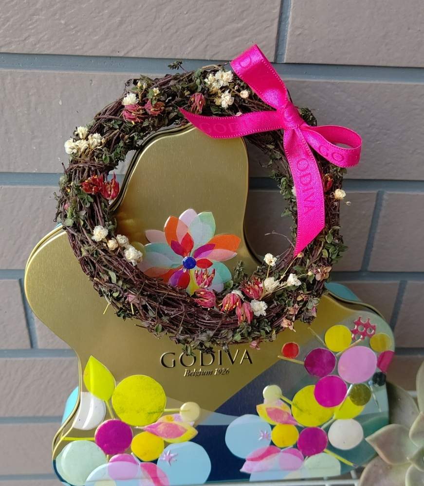玄関の画像 by Hitomi(*´∇`*)さん | 玄関とドライフラワーリースとブラックプリンスのお花と花うららのお花とフォックスリータイムとカスミソウと優しい香りと可愛いなと遊んじゃったとおうちフラワーフォトコンテストと小さな幸せ♡と花のある暮らしとお花遊び❣️