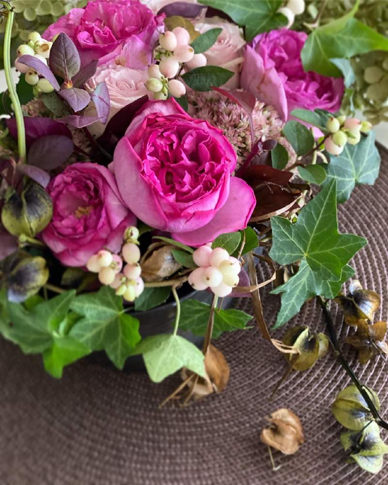 インテリアの画像 by petitcoeur4さん | インテリアとばら バラ 薔薇と季節の花と秋色とフラワーアレンジメントと ほおずきと花のある暮らしとばら 薔薇 バラ