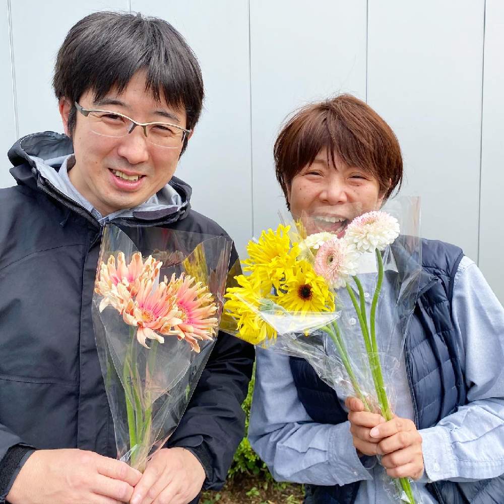 の画像 by メルシーフラワーさん | 花のある空間とスーパーマーケットの花と癒しとお花女子と花を飾るとスーパーの切花とハナカジとメルシーフラワーとガーベラ記念日とお花男子と花束