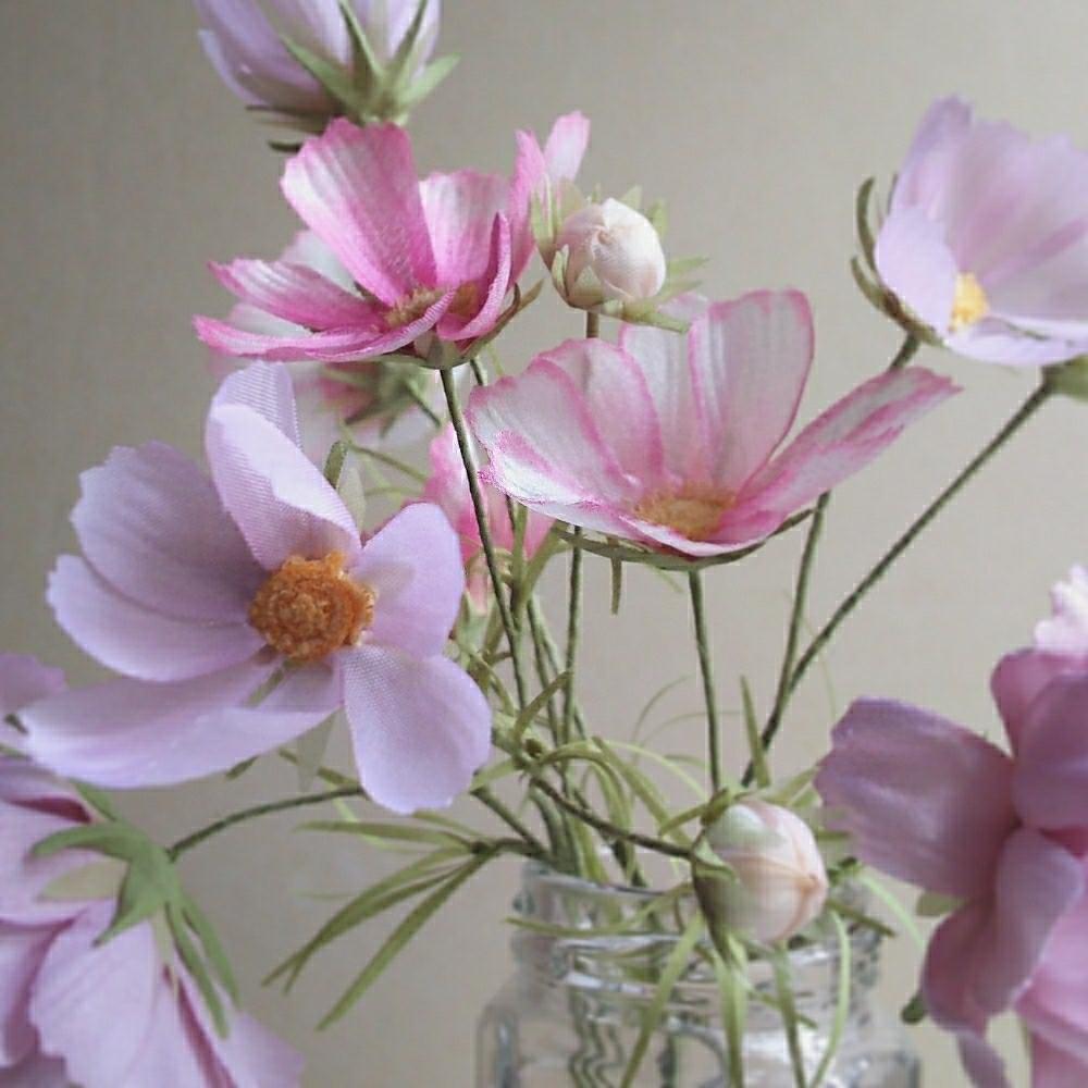 コスモス コンテストの投稿画像 By マリヨ フルーリール フルールさん 八重のコスモスと素朴と布花と秋コスモスと花のある暮らし 17月10月11日 Greensnap グリーンスナップ