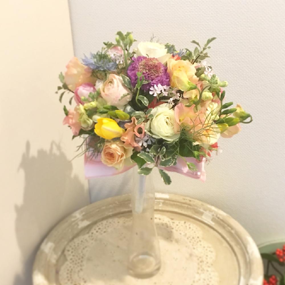 フリージアの投稿画像 By Hiromiさん スカビオサとニゲラとピットスポルムとシレネ サクラコマチとスイートピーとバラとスプレーカーネーションとスプレーストックとレモンリーフとチューリップとウエディングブーケとレッスンとブーケとナチュラルスタイルとフラワー