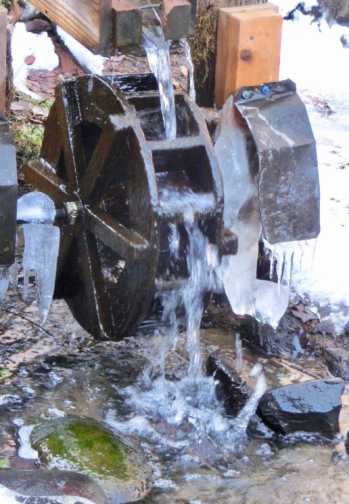 山歩きの投稿画像 By チョウサンさん 冬風景と水車と小川 18月2月4日 Greensnap グリーンスナップ