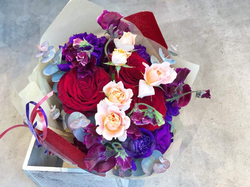 バラ ヴァーミリオンの投稿画像 By アトリエkさん スプレーバラ チアガールアプリコットとスイートピーとトルコキキョウと花 材とatelierkとプレゼントとトルコキキョウ とご送別用とアトリエケイと淀屋橋花屋とサプライズとフラワーアレンジメントとお祝い花と花のある