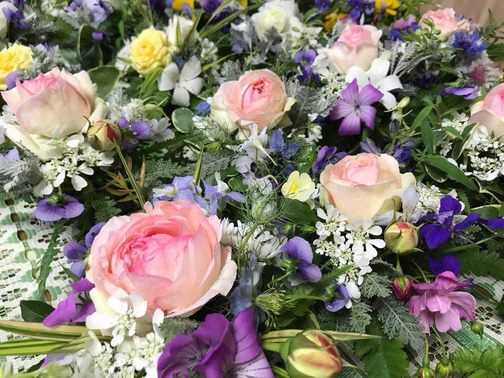 超初心者向け ペットボトルと牛乳パック使ってフラワーアレンジメントを作ってみた ٩ ˊᗜˋ و Greensnap グリーンスナップ