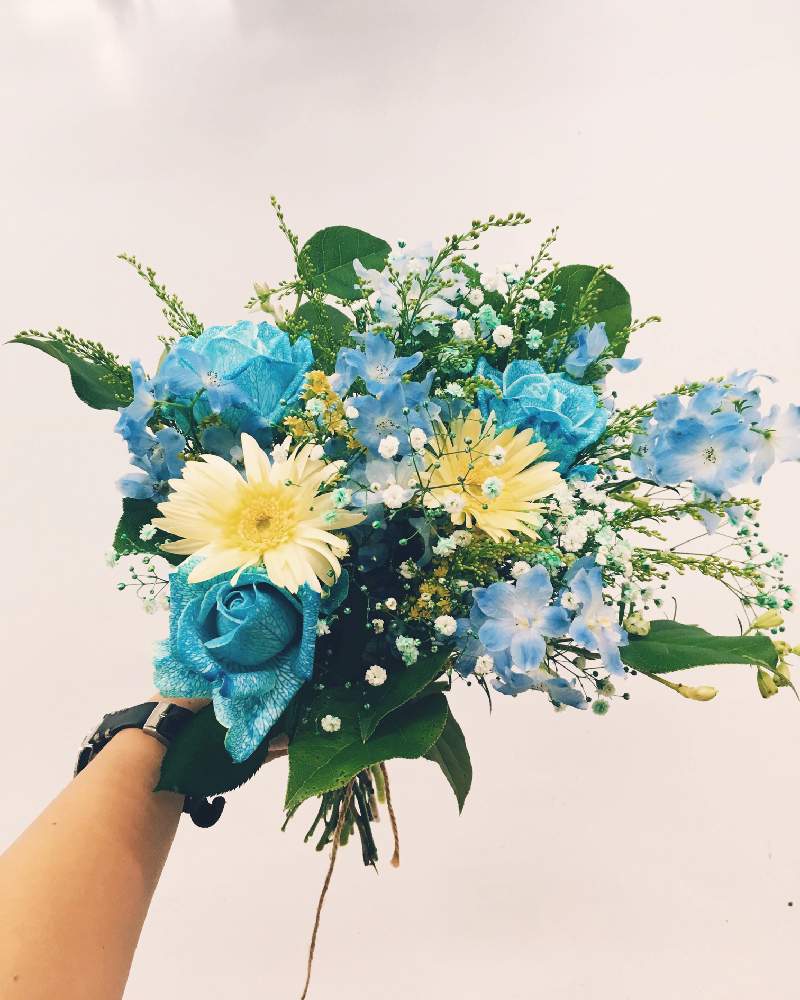 花束 ブーケの投稿画像 By みわちゃん さん 青色の花と花のある暮らしと切り花と薔薇の花 19月9月17日 Greensnap グリーンスナップ