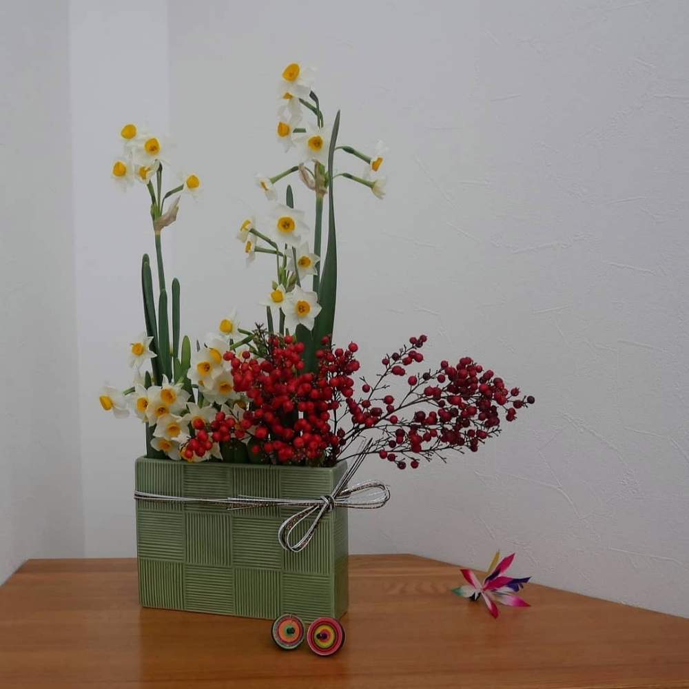 あすつく 水仙 南天 お正月花材 フラワー ガーデン Inacril Com あすつく 水仙 南天 お正月花材 フラワー ガーデン Inacril Com