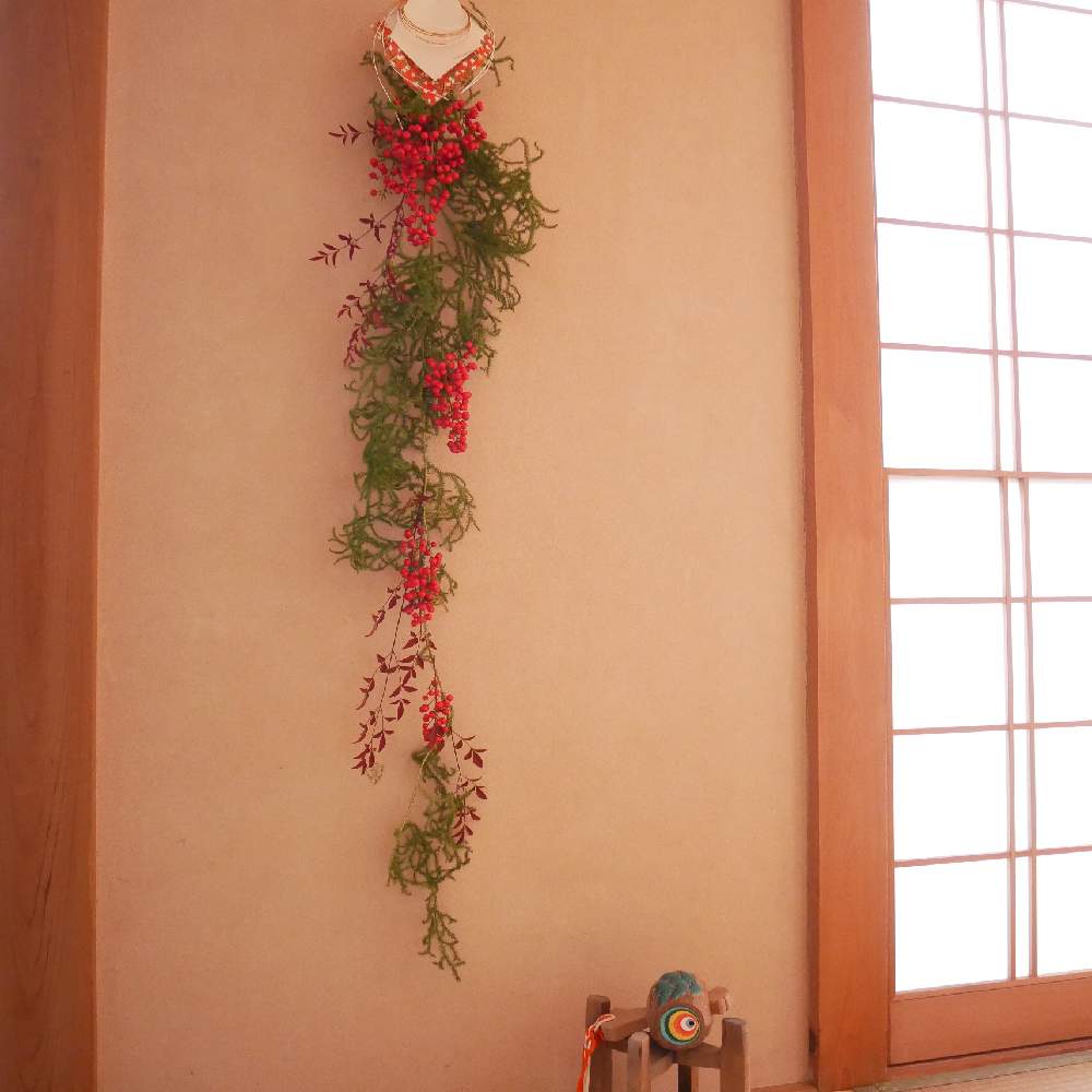 お正月飾りの投稿画像 By Sakagonさん 木の実と奈良 春日大社と掛け蓬莱と一刀彫とお正月と縁起物と 年お正月 フォトコンと古道具と南天 と姫南天とヒカゲノカズラとシダ植物と和室とハンドメイドとお正月飾りと木の実と奈良 春日大社と掛け蓬莱と一刀彫とお正月と