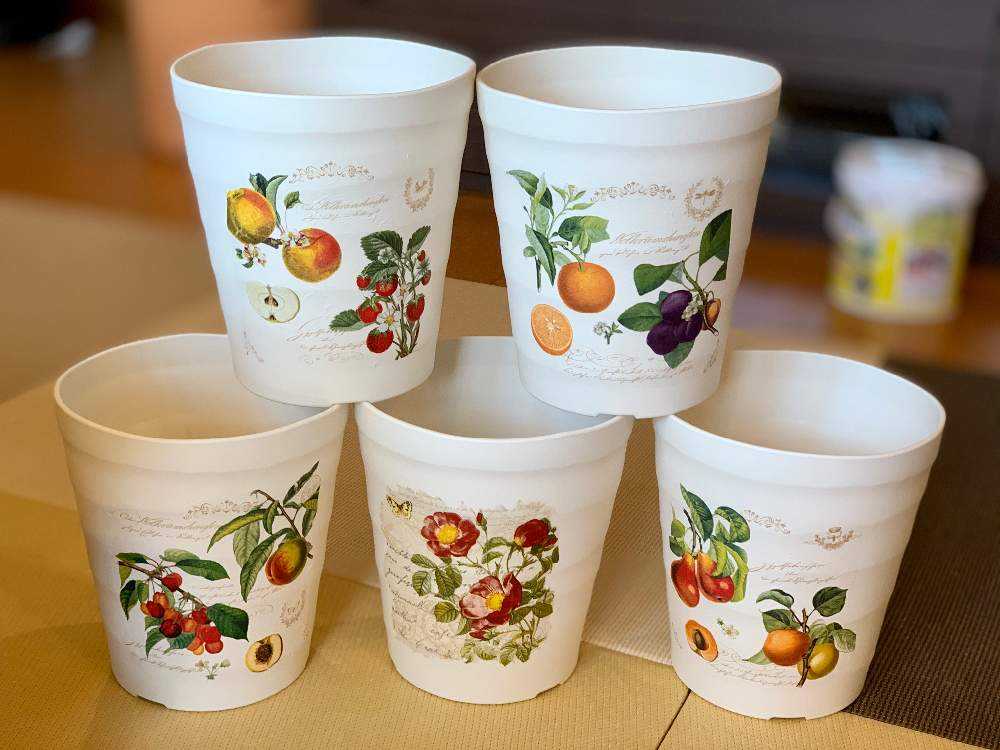 プラ鉢をデコパージュして華やかに Greensnap グリーンスナップ