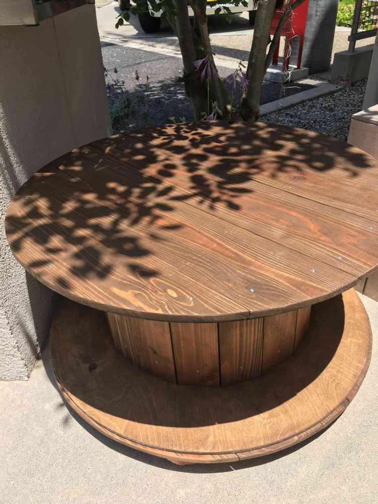ベニヤでできたケーブルドラムをリメイク｜🍀GreenSnap（グリーン ケーブルドラムリメイク