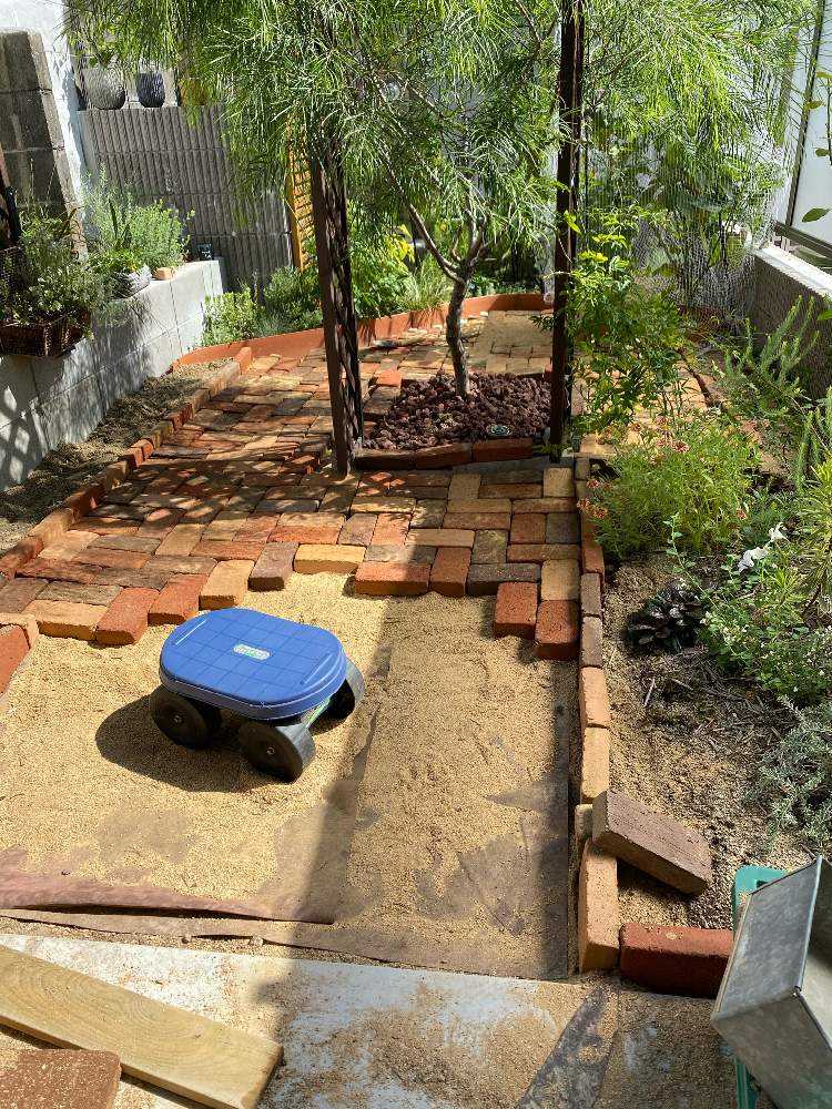 レンガの敷き直し Greensnap グリーンスナップ