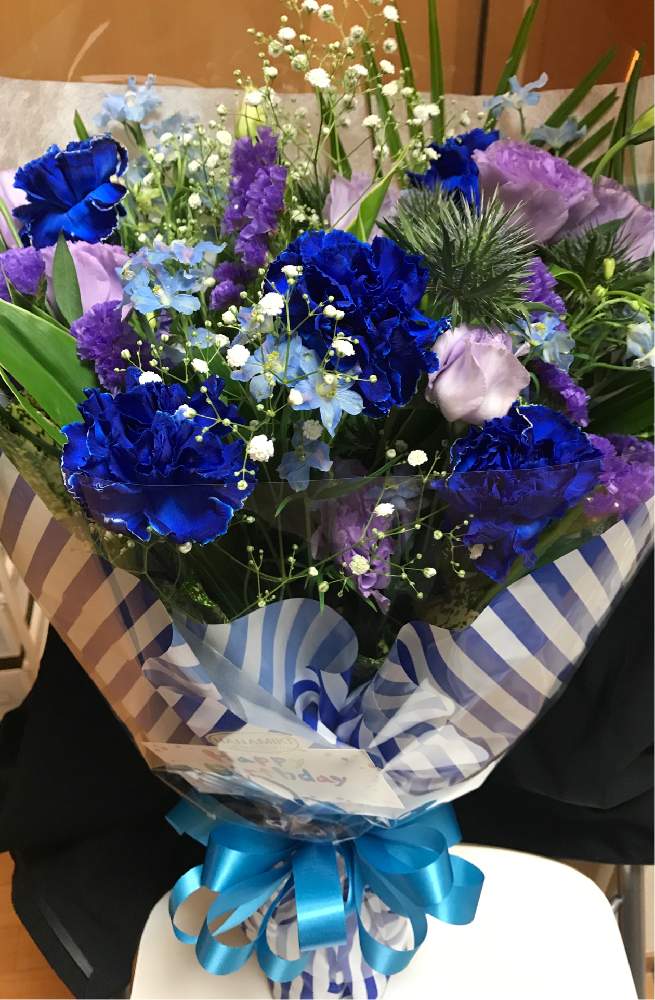 デルフィニウムの投稿画像 By あぺさん かすみ草と青い薔薇とスターチスと薔薇とエリンジウムと花束と花のある暮らしと誕生日プレゼントと嬉しい 月9月10日 Greensnap グリーンスナップ