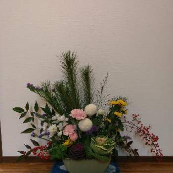 お正月生け花の画像 by ななぴかりさん | 玄関といつも、いいね!ありがとうございます(*´`)♡とがんばりました！とオリジナルと生け花は苦手とお正月とお正月生け花と生け花初心者といいね、感謝☆