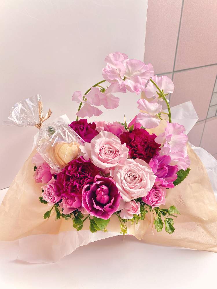 カーネーション の投稿画像 By Loccaさん ばら バラ 薔薇とバレンタインと チューリップとスイートピー とフラワーアレンジメントとポリシャス属と 花のある暮らしと癒しのひと時とカーネーション とばら バラ 薔薇とバレンタインと チューリップとスイートピー と