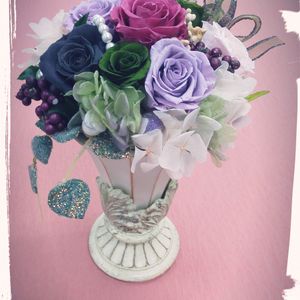 紫陽花,薔薇,プリザーブド フラワー,アレンジメント,部屋の画像
