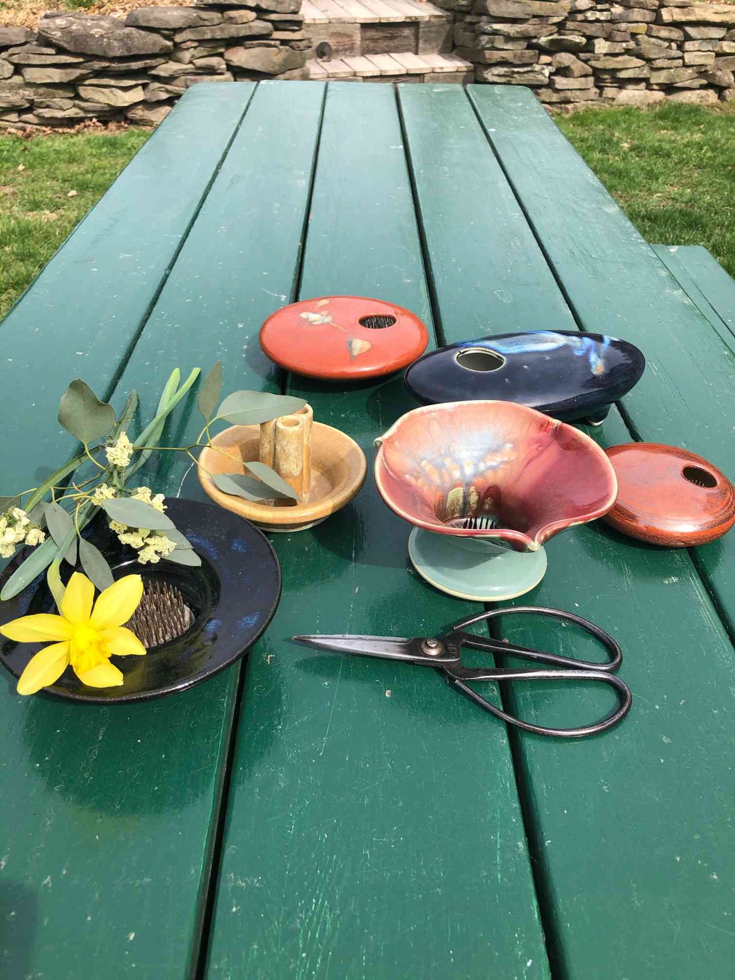 お花器の話②〜アメリカの生け花専用花器編｜🍀GreenSnap