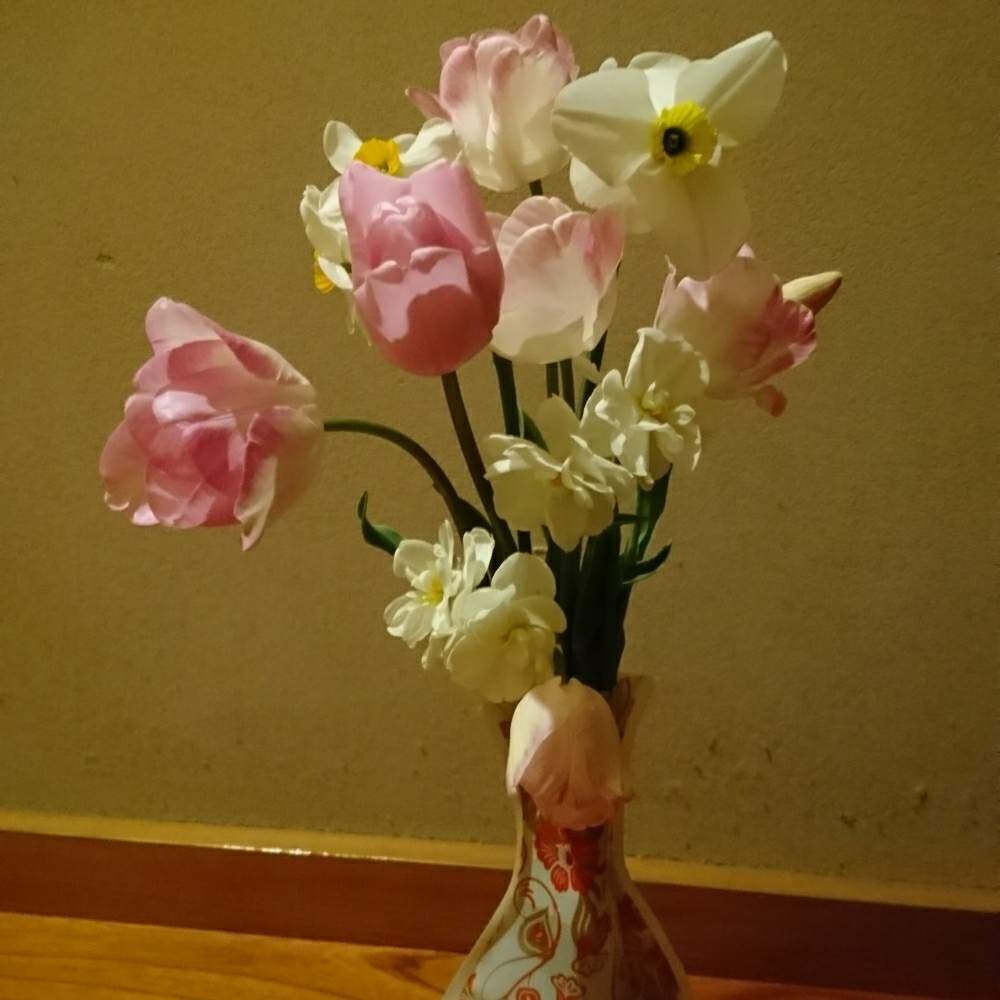 部屋の画像 by あみさん | 部屋とチューリップと水仙としろとかわいい♡とピンクと花いっぱいと花に癒され