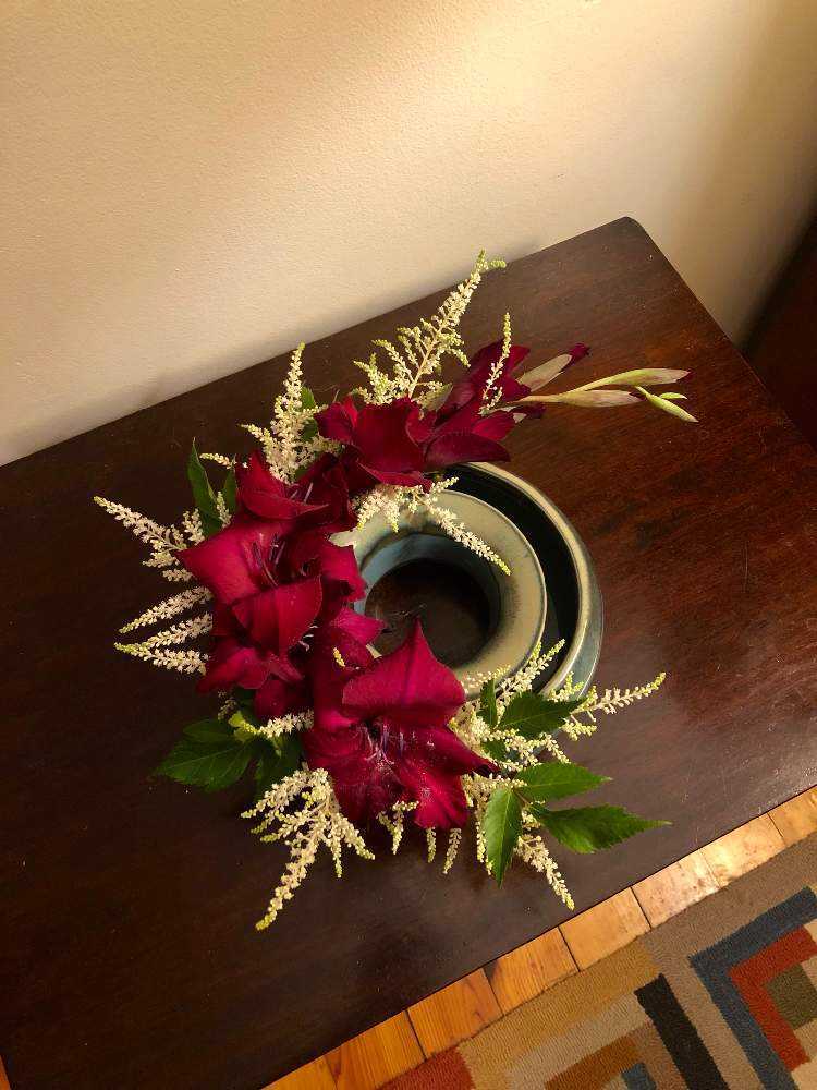フレッシュフラワーアレンジメントの投稿画像 By Sasukemama T Henty さん グラジオラス の花と生け花のある暮らしと緑のある暮らしとアスチルベ と花のある暮らしとアメリカ在住と生け花とグラジオラスとアスチルベと部屋と生花リースとフレッシュフラワー フレッシュフラワーアレンジメントの投稿画像 By Sasukemama T Henty さん グラジオラス の花と生け花のある暮らしと緑のある暮らしとアスチルベ と花のある暮らしとアメリカ在住と生け花とグラジオラスとアスチルベと部屋と生花リースとフレッシュフラワー