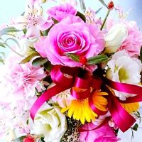 アルストロメリア,トルコキキョウ,ばら,切り花,フラワーアレンジメントの画像