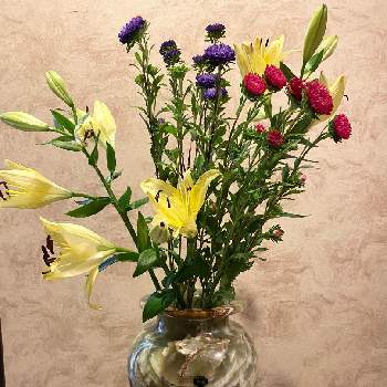 いけたおはなの画像 by kasugiさん | 玄関とユリと花のある暮らしと幸せの黄色いお花といけたおはなとおうち園芸