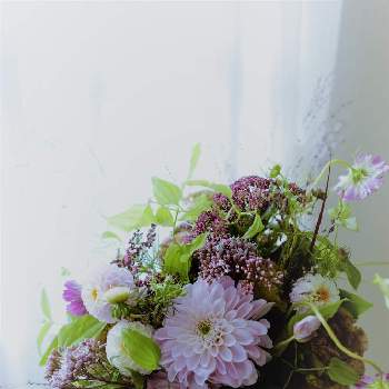 スパイラルブーケの画像 by hiLa-ya hilaryさん | 部屋とシャンペトル風とシャンペトルブーケとスパイラルブーケと花のある暮らしと切り花とインテリアグリーン