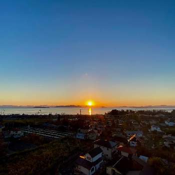 日の出の画像 by Kay_Tama-gsk さん | バルコニー/ベランダと日の出と絶景と琵琶湖