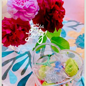 薔薇　レイニーブルー,薔薇　ムンステッドウッド,いい香り,花のある暮らし,プリザーブド フラワーの画像