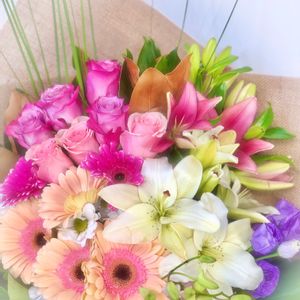 フラワーアーティスト,ピンクの花,フラワー,バラのある暮らし,美しい花の画像