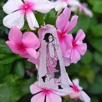 ニチニチソウ,大人の着せ替え人形,花散歩,ピンクのお花,お散歩ちゃんキーホルダーの画像