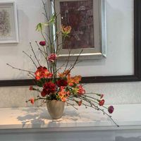 アルストロメリア,カーネーション,グロリオサ,フラワーアレンジ,くろもじの画像