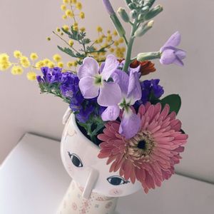 ガーベラ,ミモザ,ミニブーケ,お気に入りの花瓶,ビヨン・ヴィンブラッドの画像