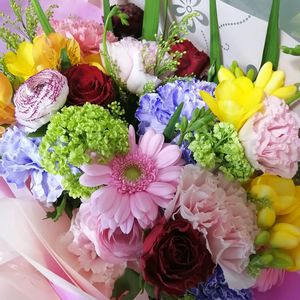 バラ,ラナンキュラス,薔薇,綺麗な花束,プレゼント花束の画像