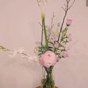 切り花,花瓶,北海道,初春,リビング・ダイニングの画像