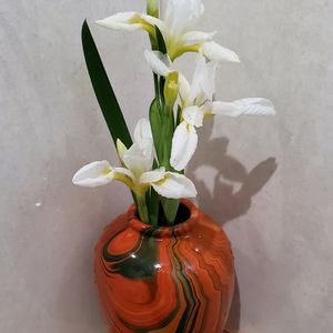 アイリス,白い花,花のある暮らし,植物のある暮らし,花瓶の花の画像