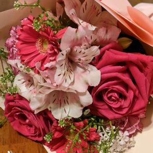 バラ,赤い薔薇,バラ(赤),ガーデニング,ブーケの画像