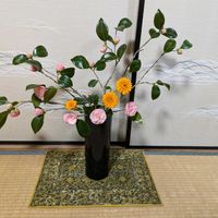 キンセンカ,乙女椿,いけばな,和室の画像