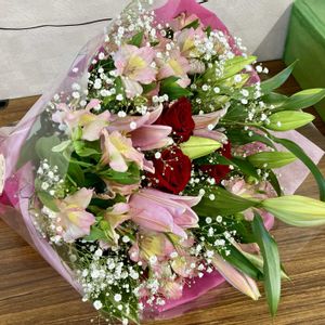 花束,職場の画像