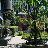 庭園,良い一日を…,丸の内ブリックスクエアの画像