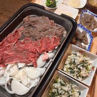 玉ねぎ,ほうれん草,ぬた,もやし味噌汁,大根葉菜飯、ちりめん佃煮入りの画像