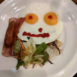 めろくろ