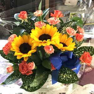 カーネーション,バラ,ひまわり,父の日,花のある暮らしの画像